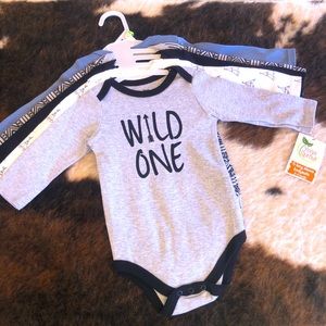 Baby onesie set of 5